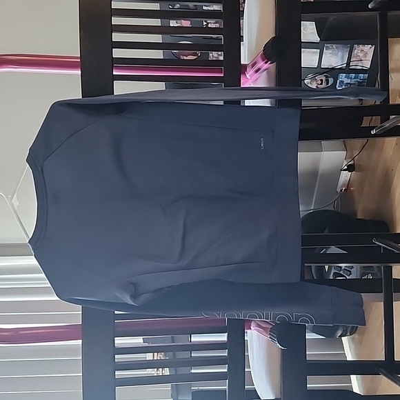 Adidas sweatshirt - Picture 3 of 4